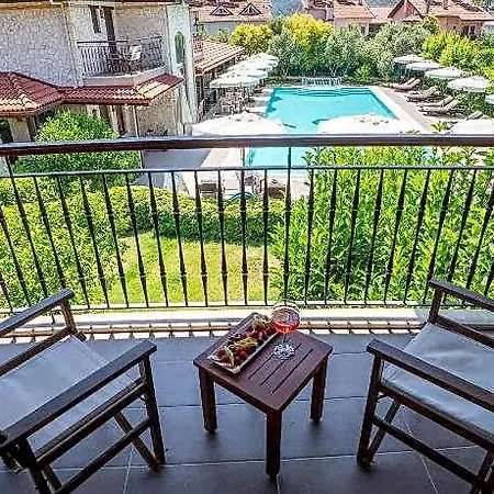 Renka & Göcek