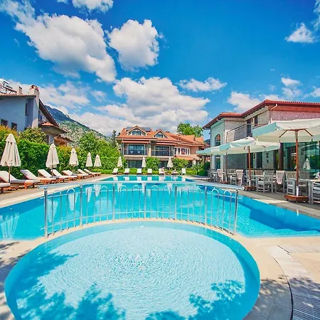 Renka & Spa Hotel 3*